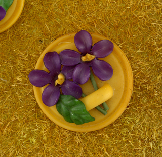 Old Fashioned Garden Button