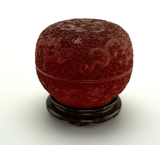 Box And Cover With Stand