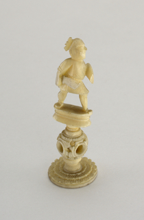 White King Chess Set
