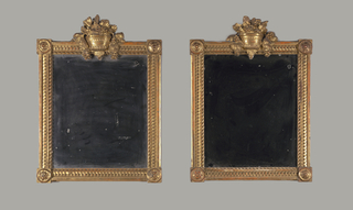 Pair Of Mirrors (France)