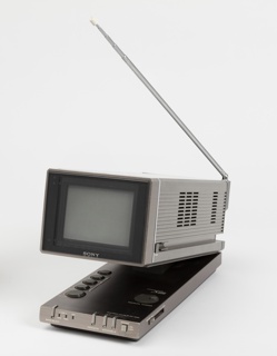 KV-4P1 Portable Television