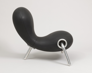 Embryo Chair Chair