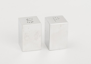 Pepper Shaker Shaker