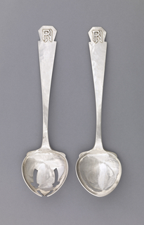 Salad Serving Fork with Pentagonal Terminal Fork