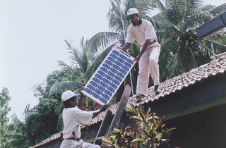 Solar Home Lighting System