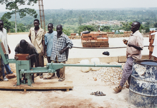 MoneyMaker Block Press