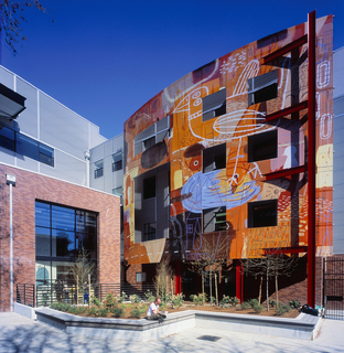 Outside In Outreach Center