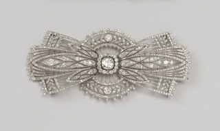 Bow Brooch