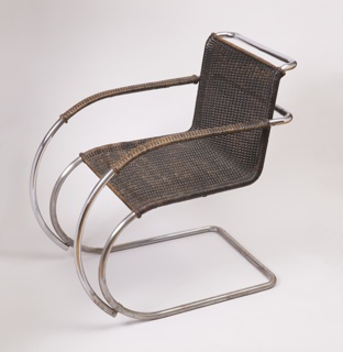Model MR534 Lounge Chair