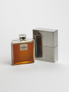 Perfume Presentation, No. 5