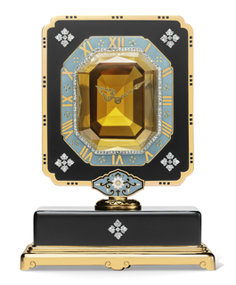 Mystery Clock With Single Axle