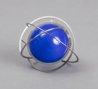 Twisted Circles Brooch