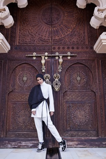 Photograph, Madeena, Putrajaya, Malaysia, from Modest Street Fashion vol. 1