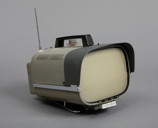 TV8-301 Portable Television