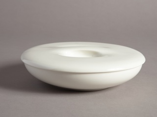 Iroquois Casual Serving Bowls and lid Bowls And Lid