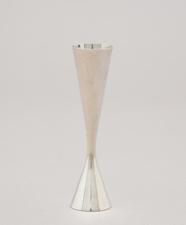 Cordial Service Decanter And Cordial Set