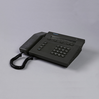 Telenova Station Set Desktop Telephone