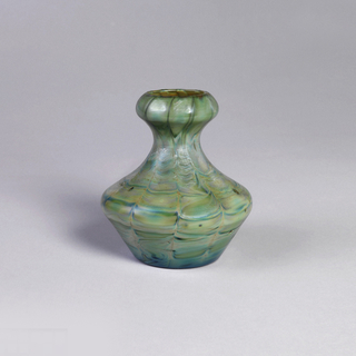 Vase (USA)