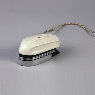 Travel Iron (Denmark)