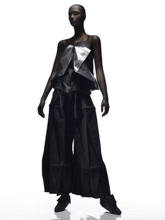 Pants, Top And Belt, 132 5. Issey Miyake