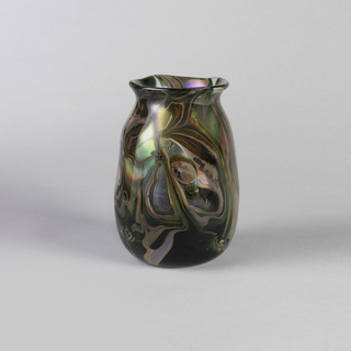 Vase (USA)
