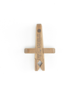 Patent Model For A Clothespin, Patent No. 60,627 (USA)
