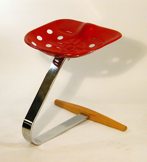 Mezzadro Stool