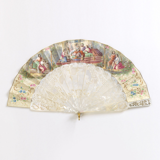 Pleated Fan And Case