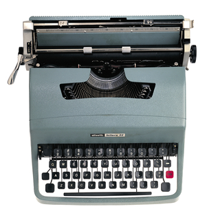 Lettera 32 Typewriter