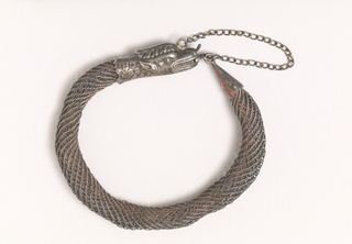 Bracelet (USA)