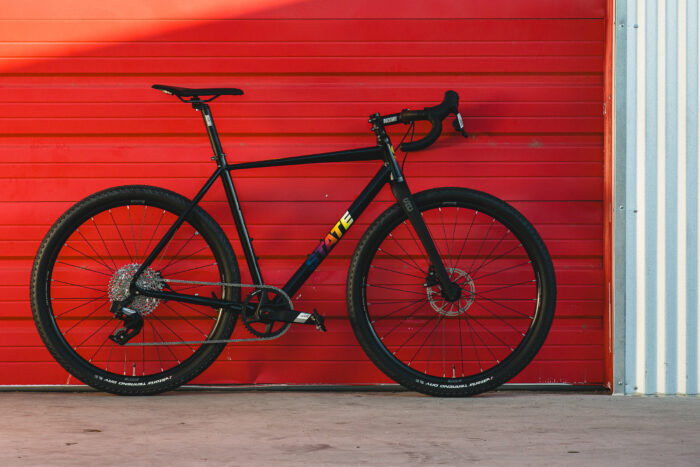 自転車　state Colasm Amazon | State Bicycle Co. ブラッククルーザーバイク.メンズ