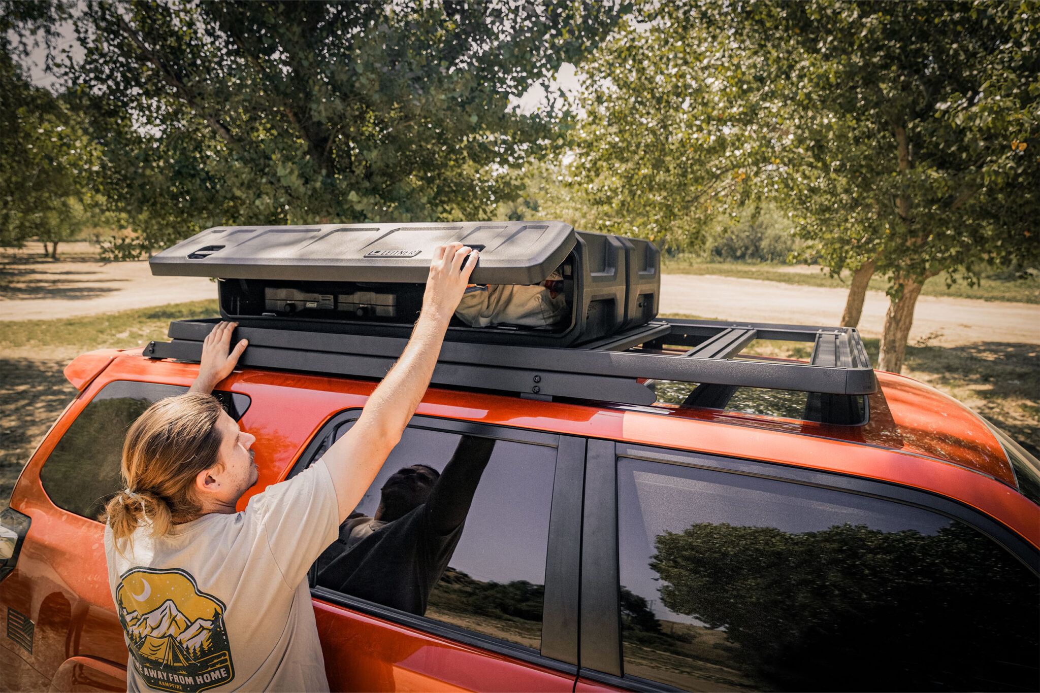 Leitner Streamlines Roof Rack Storage With Internally Latching, Side