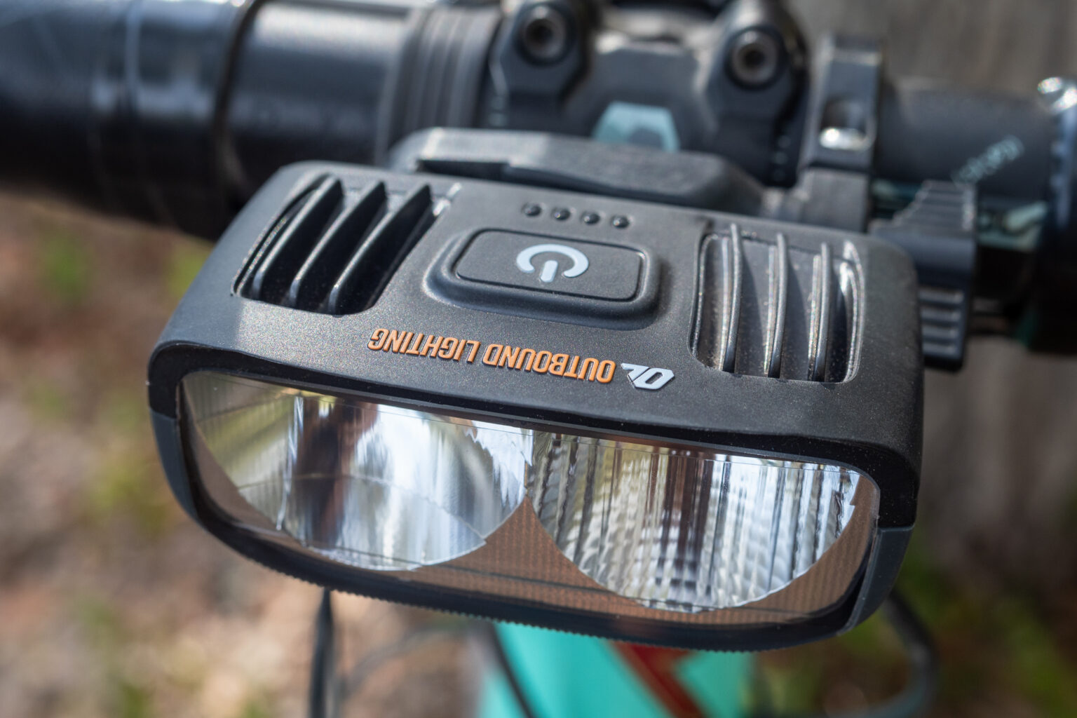 Outbound Lighting Detour Review Won't Blind Drivers, Unlimited Runtime GearJunkie