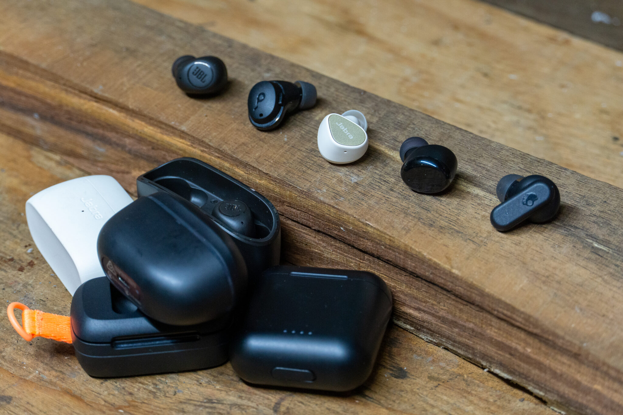 The Best Wireless Earbuds Under $50 of 2024 | GearJunkie Tested