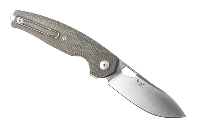 The Best Bushcraft Knives Of 2025 GearJunkie Tested GiantMouse ACE Jagt Knife 700x467
