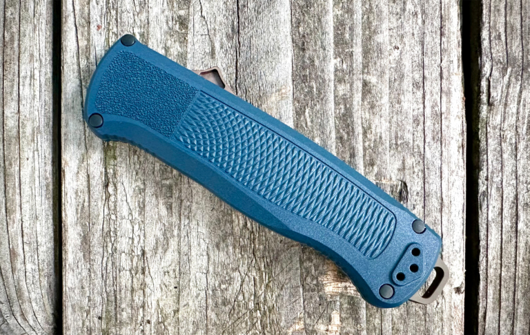 Benchmade Shootout OTF Knife Review | GearJunkie Tested