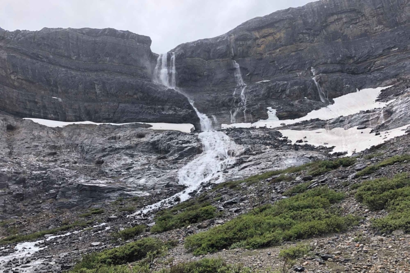 Massive Rockfall Kills 2 Hikers, Injures Others at Banff National Park