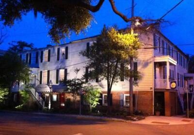 17Hundred90 Inn and Restaurant