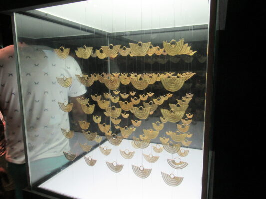 Museo del Oro