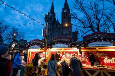 Namesti Miru Christmas Market