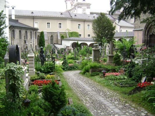 Petersfriedhof