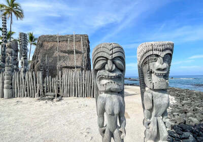 Pu'uhonua O Honaunau National Historical Park (Place of Refuge)