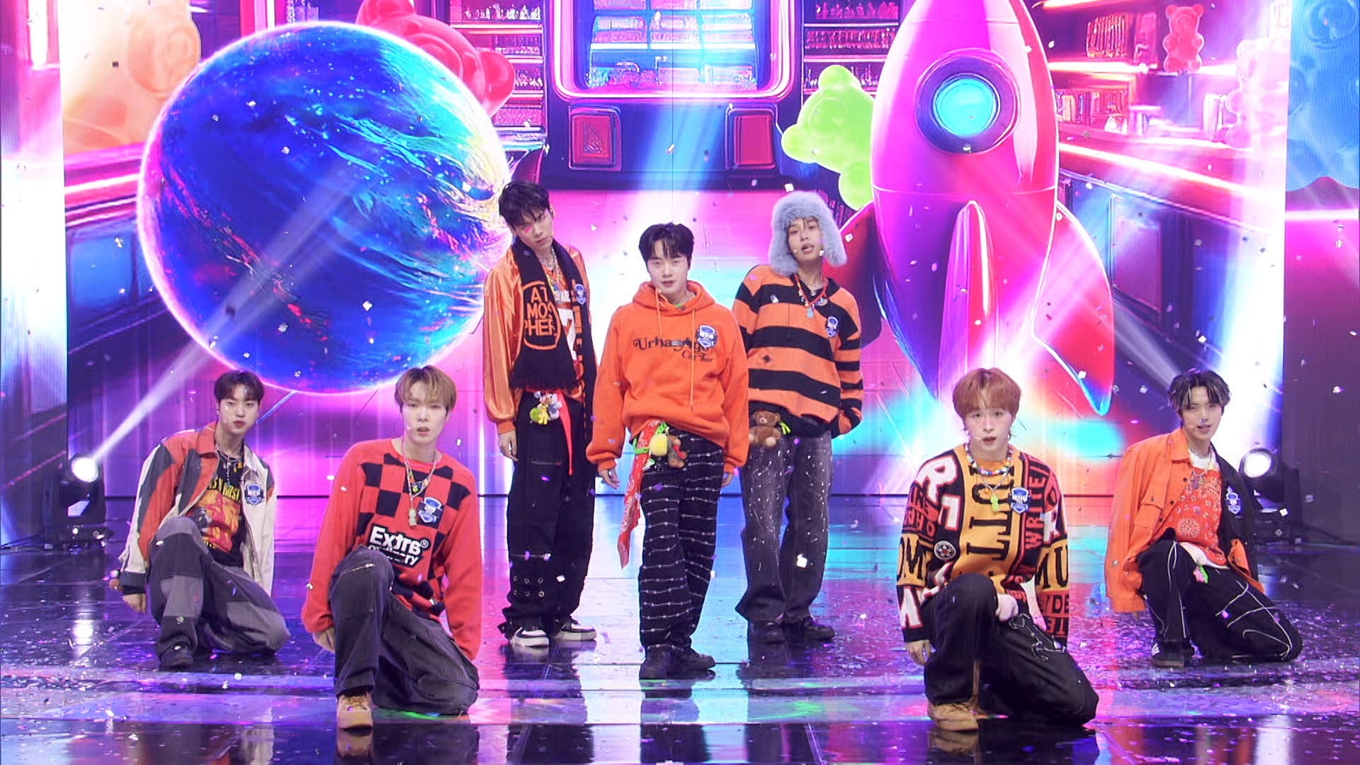 《SCOOL》11/30總決賽就看LINE TV直播！20位準出道選手火熱上場