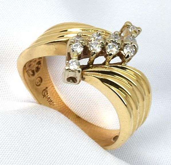 Fashionable Diamond Cluster