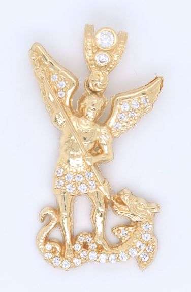 14kt Yellow gold cuic zirconia big Saint Miguel vs dragon pendant