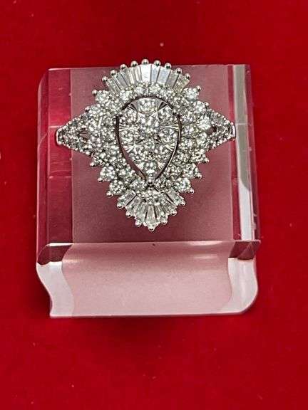 CERTIFIED BRAND NEW 14K WHITE GOLD DIAMOND RING. 1.50 CARAT