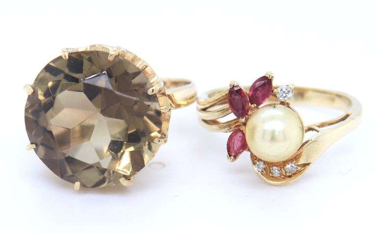 14kt Yellow gold lot of 2 smokey quartz and pearl rings