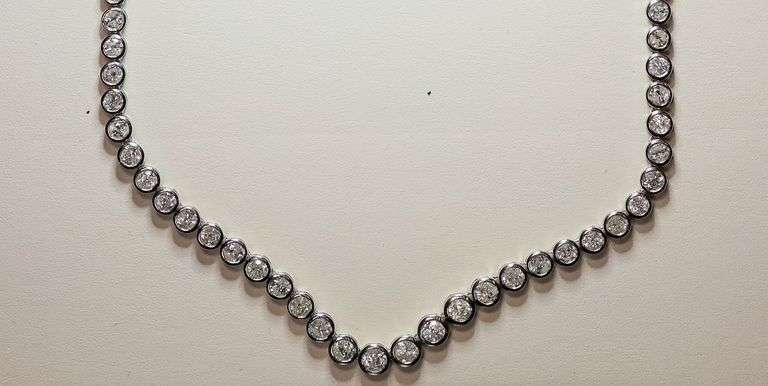 Stunning Oscar Friedman Diamond Tennis Necklace 21.31 C.T.W.