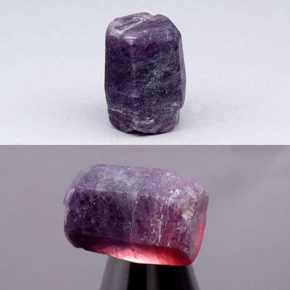 Amazing violet to pink 31.38ct uncut Sapphire!