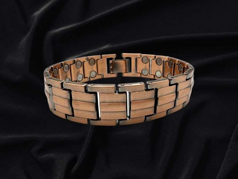 41.2 Gram Copper and Steel Magnetic Oyster Link Bracelet